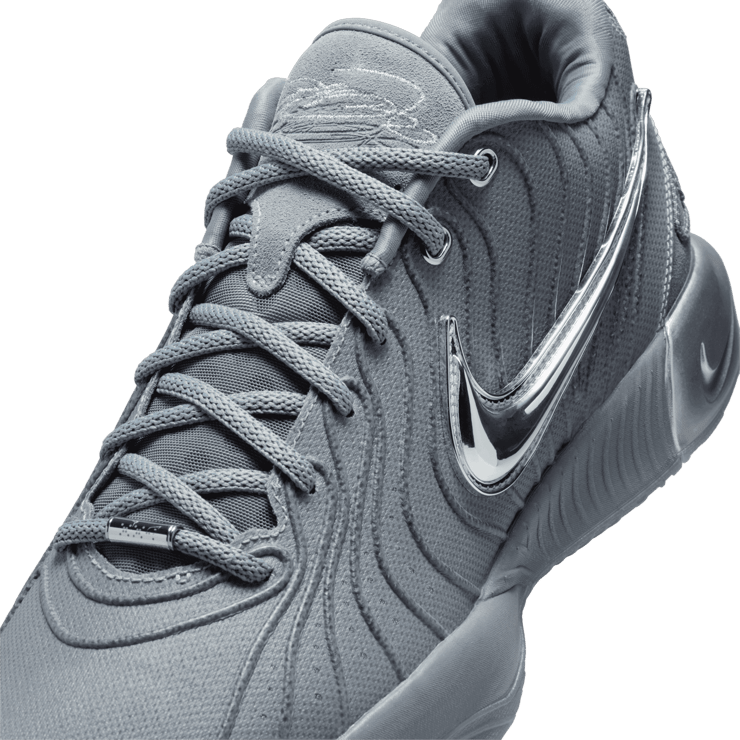 Nike LeBron 21 Resilient Angle 4