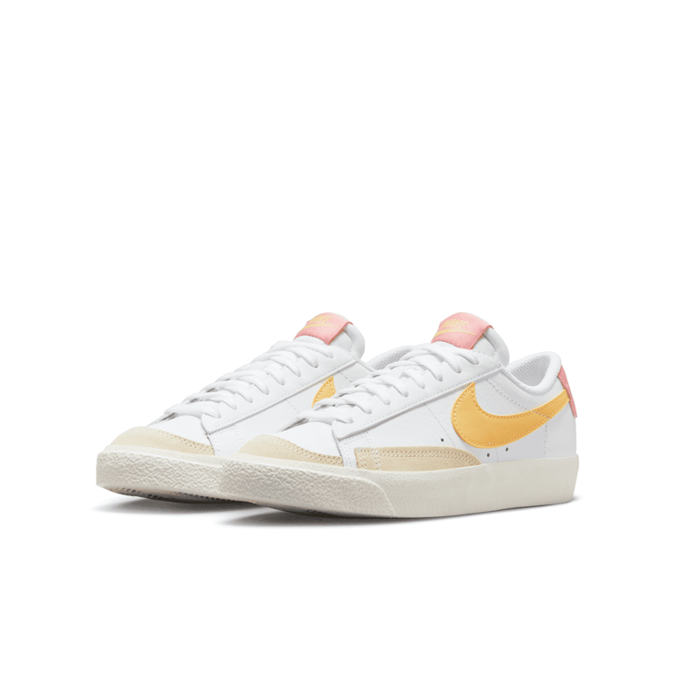 Nike Blazer Low '77 'White Topaz Gold' (GS) Angle 3