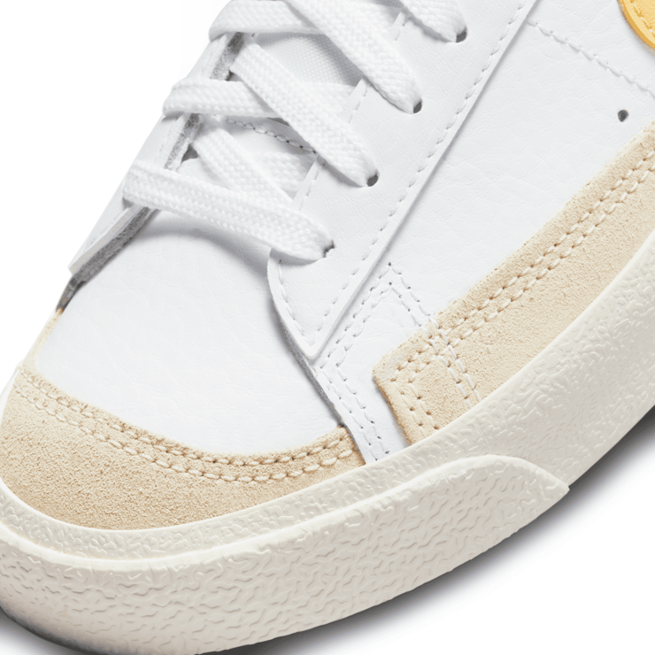 Nike Blazer Low '77 'White Topaz Gold' (GS) Angle 5