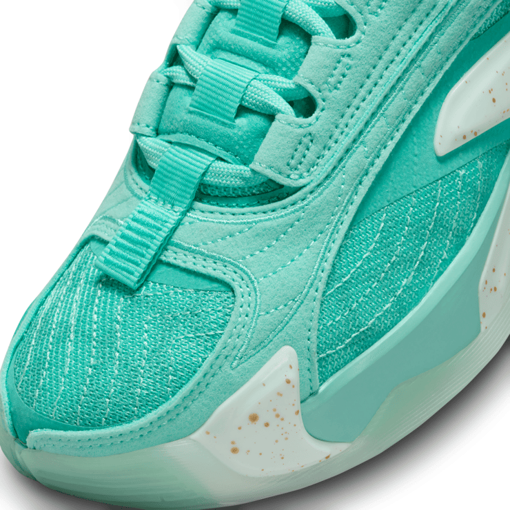 Nike Jordan Luka 2 'Matador' (GS) Angle 5