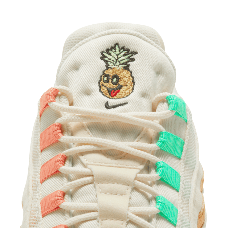 Nike Air Max 95 NRG 'Pineapple' Angle 7