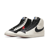 Nike NBA x Blazer Mid '77 EMB '75th Anniversary - Trail Blazers' Angle 2