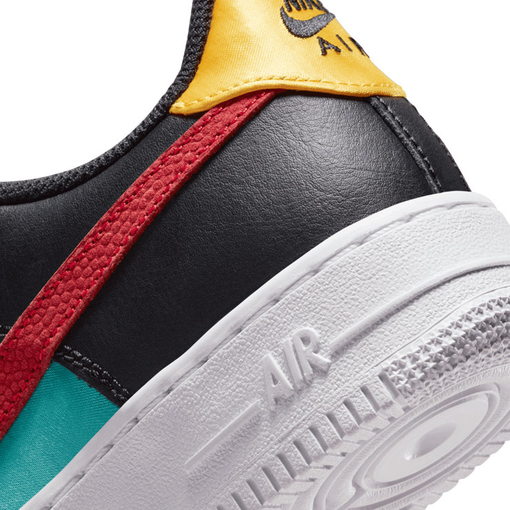 Nike NBA x Air Force 1 '06 LV8 EMB 'WNBA' (GS) Angle 6