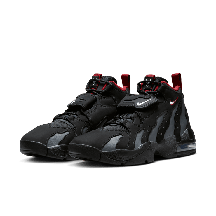 Nike Air DT Max 96 Falcons Angle 3