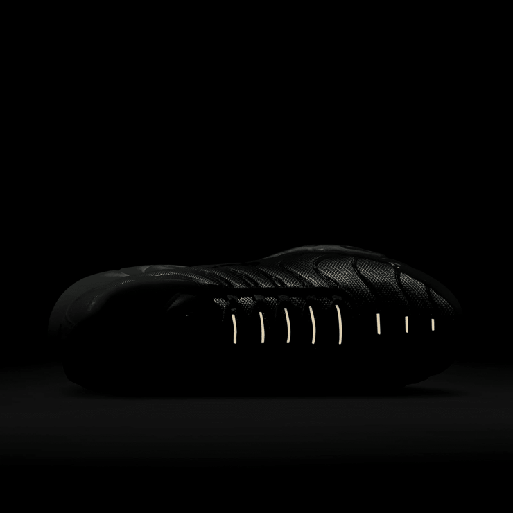 Nike Air Max Plus Marion Frank Rudy Angle 6