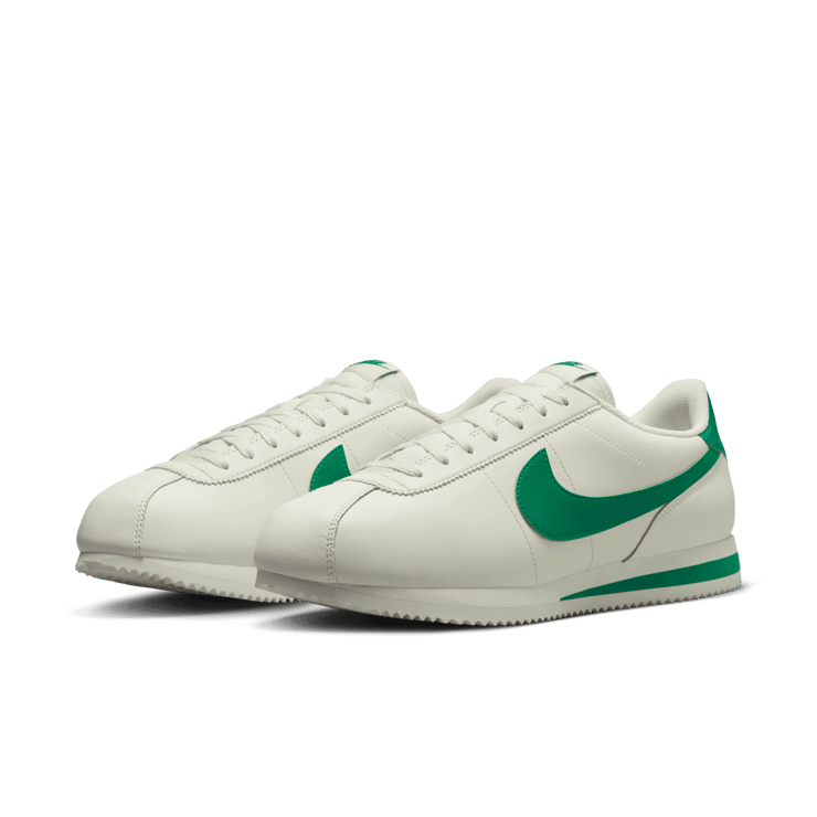 Nike Cortez White Green Angle 3