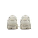 Nike Zoom Vomero 5 TR3K (W) Angle 3
