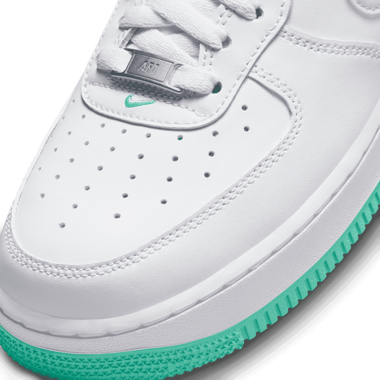 Nike Air Force 1 Low White Light Menta Angle 4