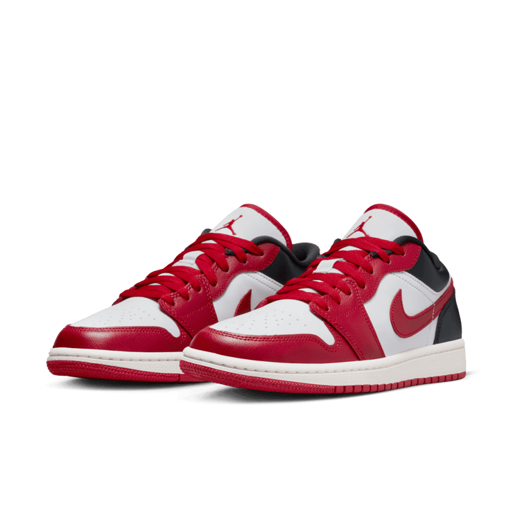 Jordan 1 Low Red Toe (W) Angle 2