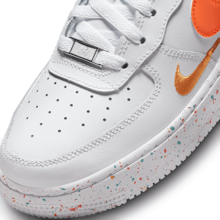 Nike Air Force 1 LV8 'Leap High' (GS) Angle 5