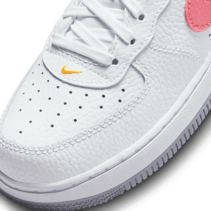 Nike Force 1 Low (PS) Angle 4