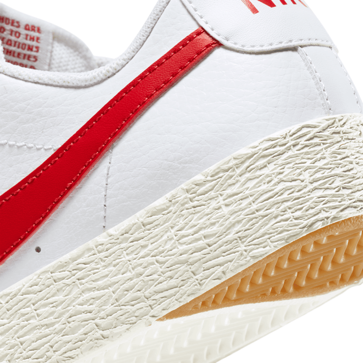 Nike Blazer Low 'White University Red' (GS) Angle 6