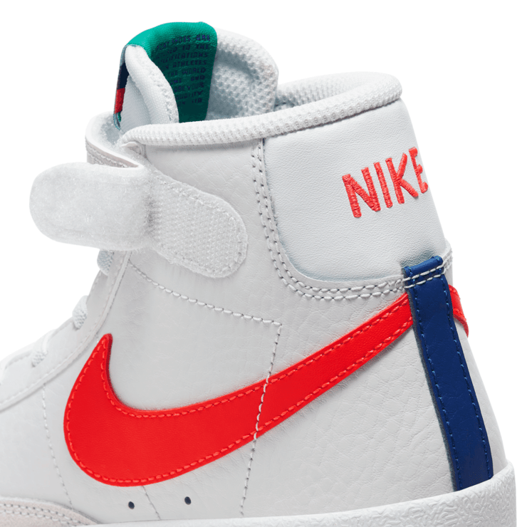 Nike Blazer Mid '77 'Platinum Tint Bright Crimson' (PS) Angle 7