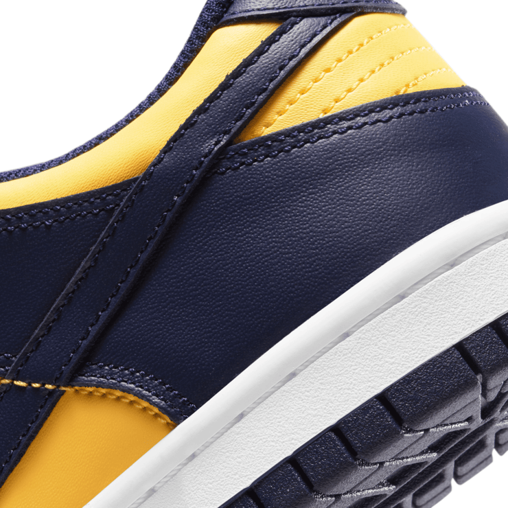 Nike Dunk Low 'Michigan' 2021 (GS) Angle 6