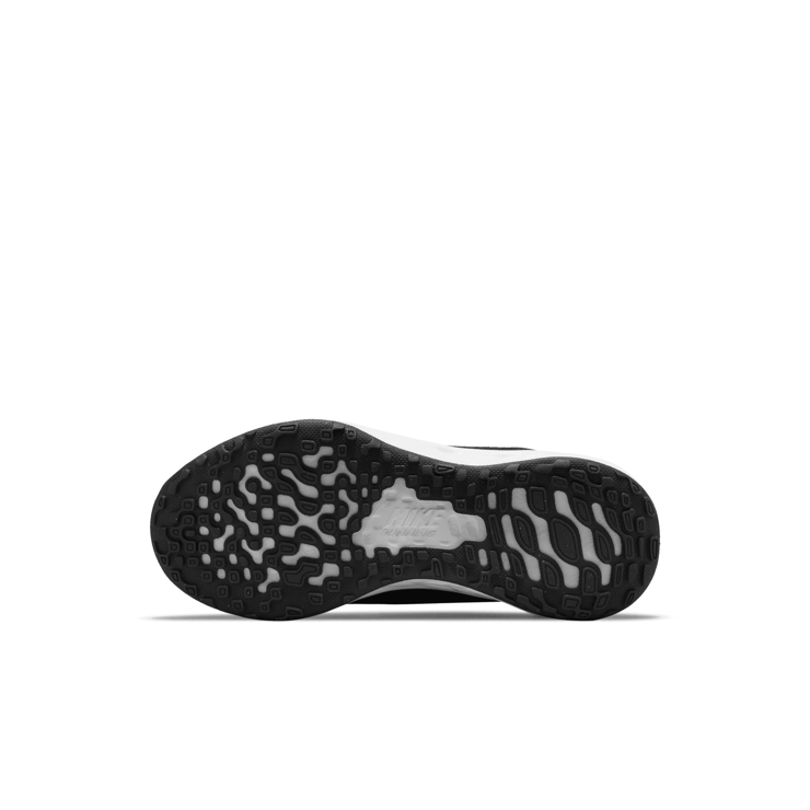 Nike Revolution 6 'Black White' (PS) Angle 0
