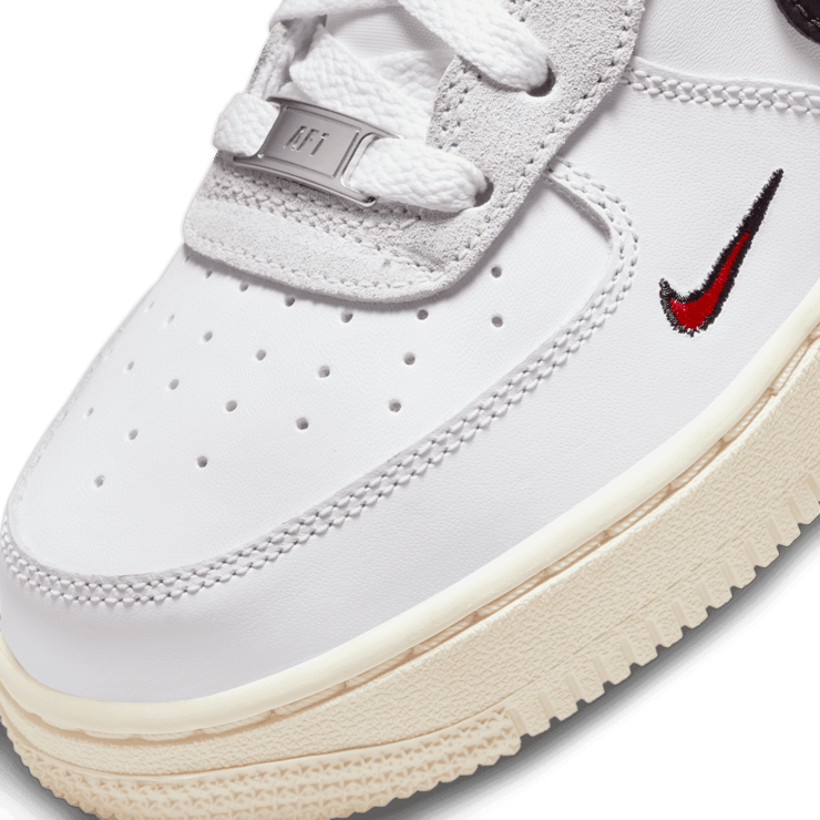 Nike Air Force 1 LV8 'Hoops Pack - White Total Orange' (GS) Angle 4