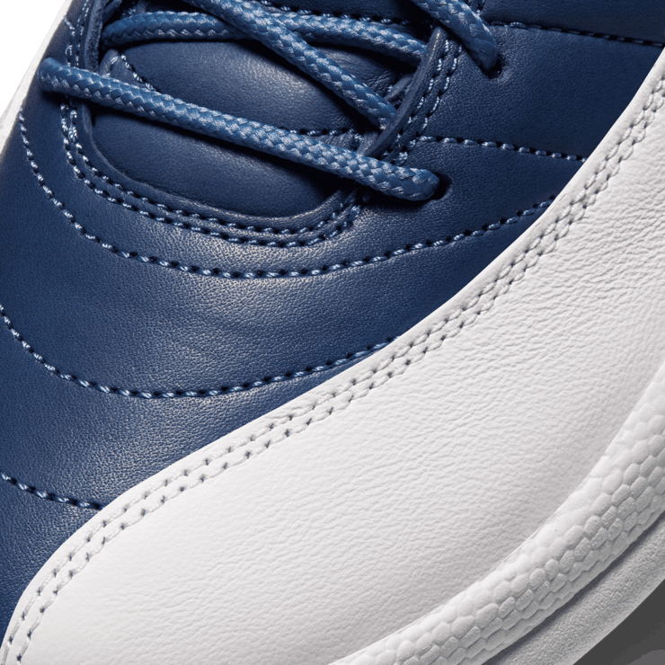 Jordan 12 Retro Indigo Angle 4