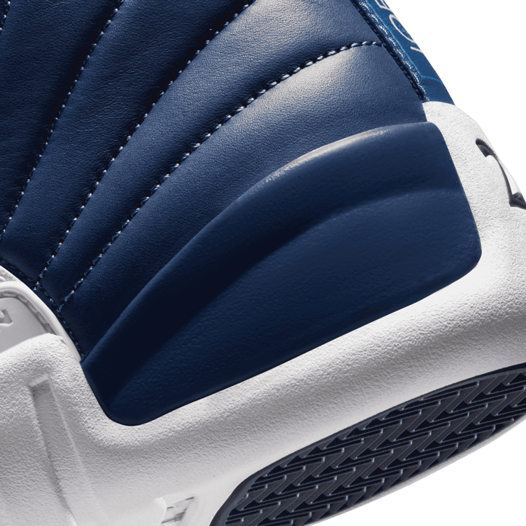 Jordan 12 Retro Indigo Angle 5