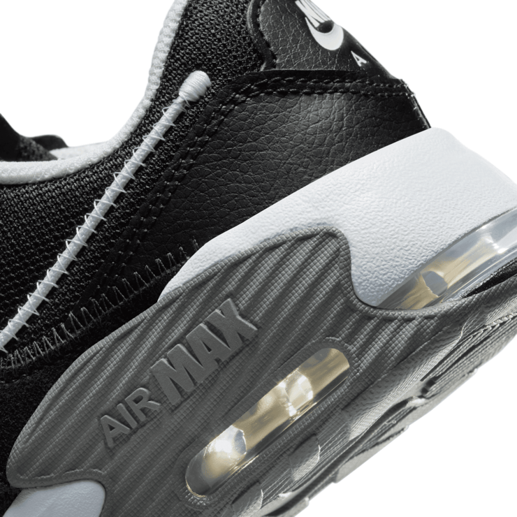 Nike Air Max Excee (GS) Angle 6