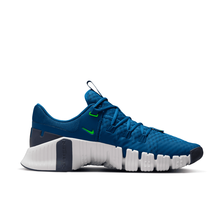 Nike Free Metcon 5 Workout Angle 1