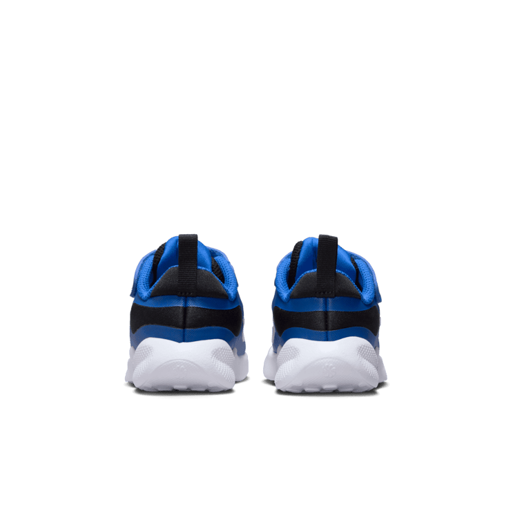 Nike Revolution 7 (TD) Angle 3