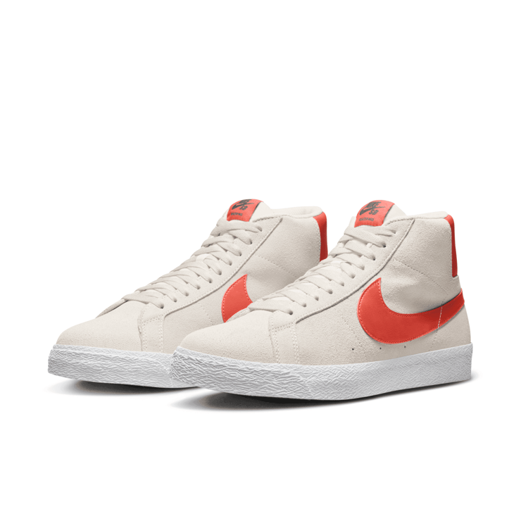 Nike SB Zoom Blazer Mid Skate Angle 3