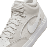 Nike SB React Leo Skate Angle 4