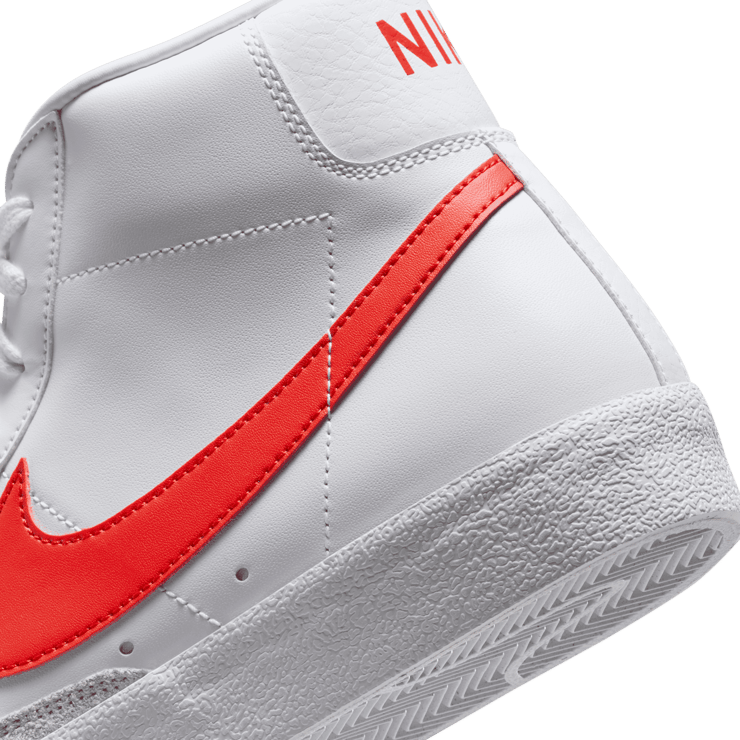 Nike Blazer Mid '77 Vintage Angle 4