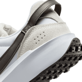 Nike Waffle Debut Angle 5