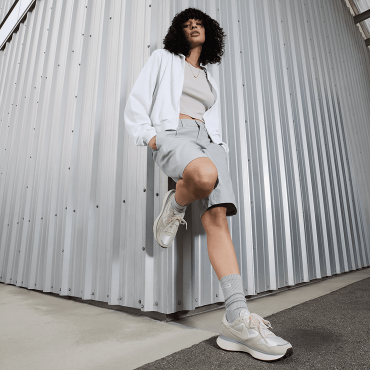 Nike Phoenix Waffle Angle 0