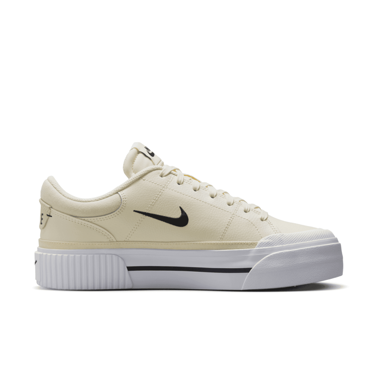 Nike Court Legacy Lift Angle 1