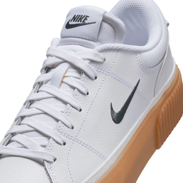 Nike Court Legacy Lift Angle 4