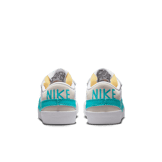 Nike Blazer Low '77 Jumbo Angle 3