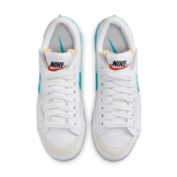 Nike Blazer Low '77 Jumbo Angle 1