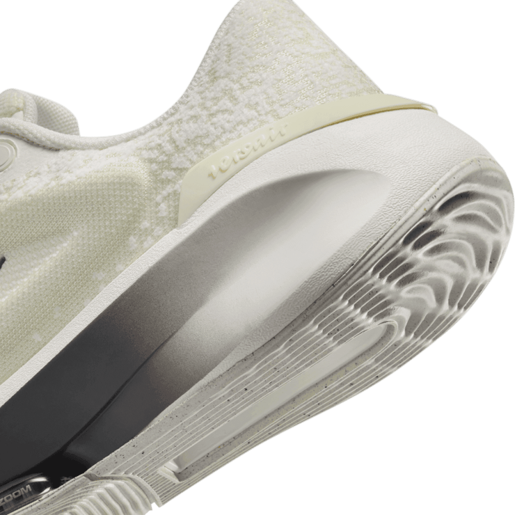 Nike Versair Workout Angle 5
