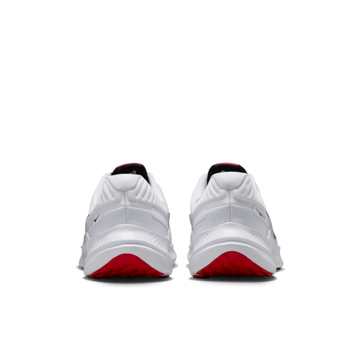 Nike Quest 5 Road Angle 4