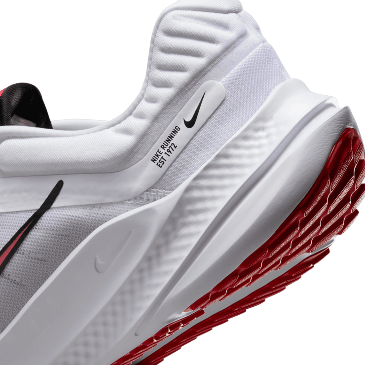 Nike Quest 5 Road Angle 6