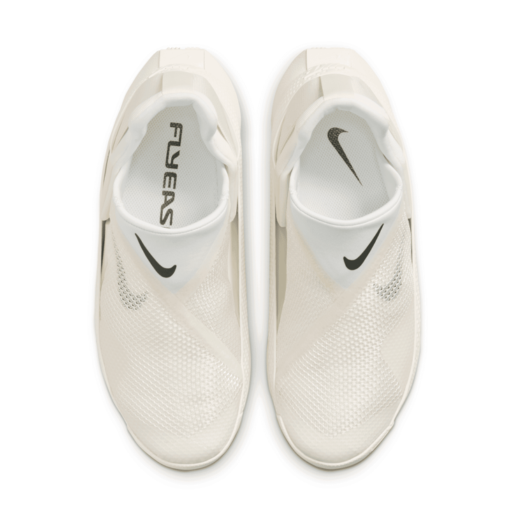 Nike Go FlyEase Easy On/Off Angle 1