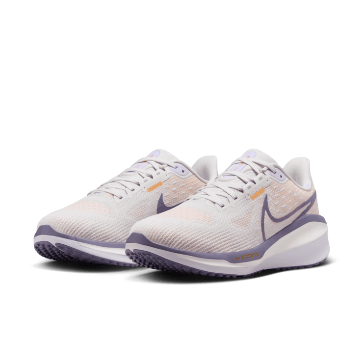 Nike Vomero 17 Road Angle 2