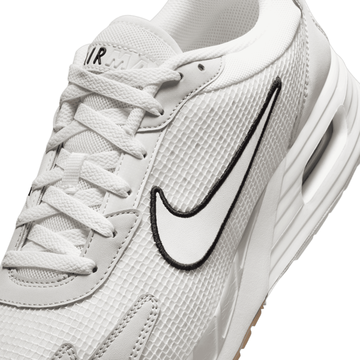 Nike Air Max Solo Angle 4