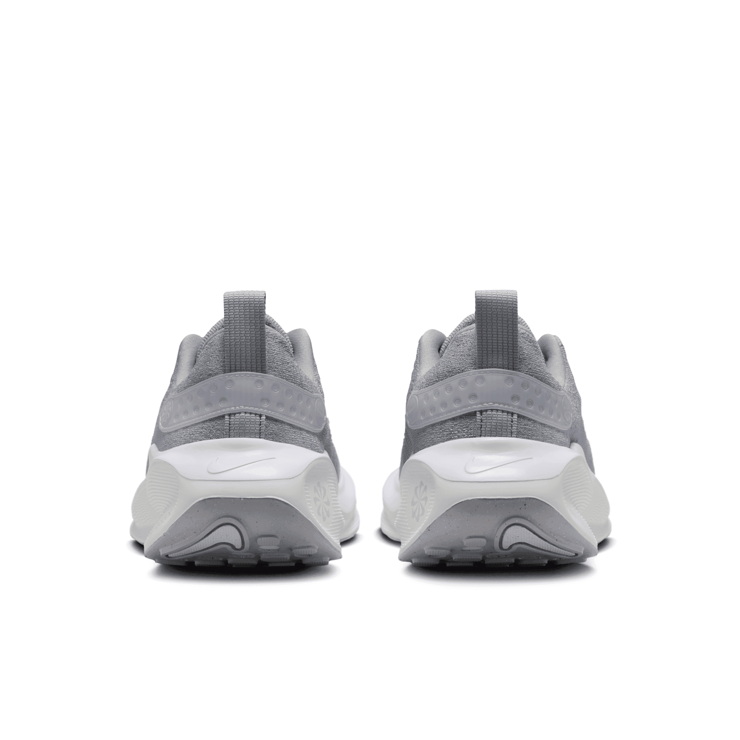 Nike InfinityRN 4 Road Angle 2