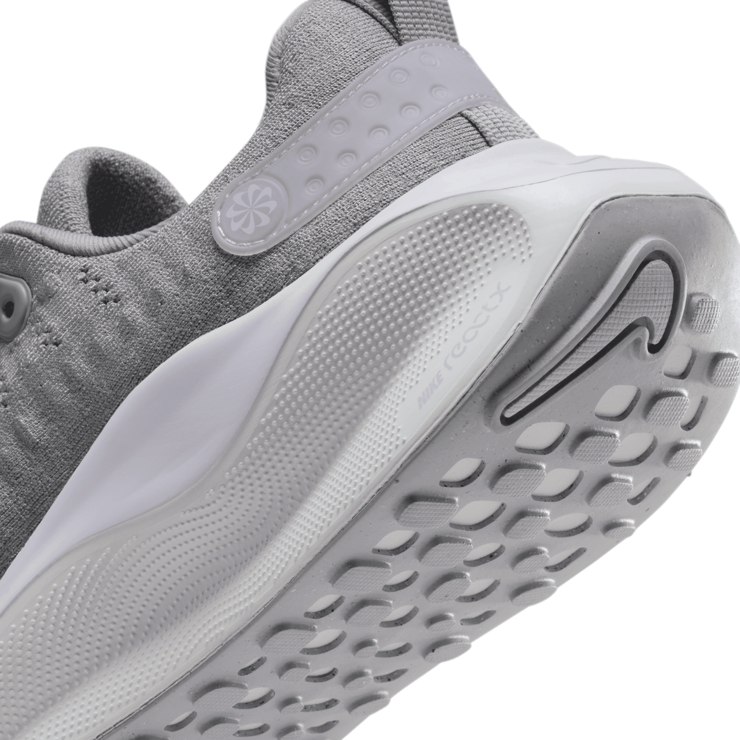 Nike InfinityRN 4 Road Angle 3