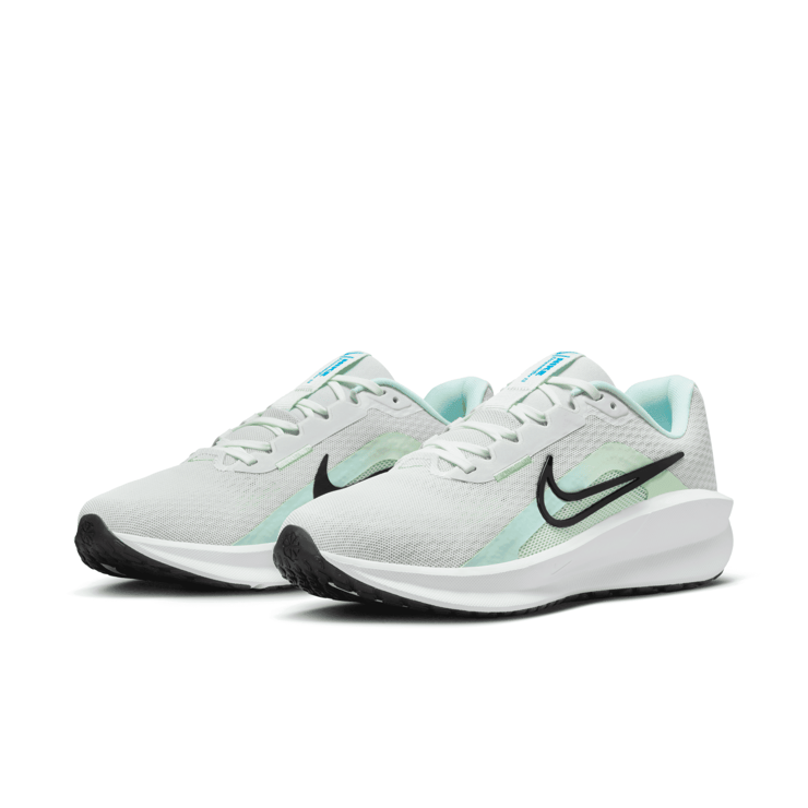 Nike Downshifter 13 Road Angle 3