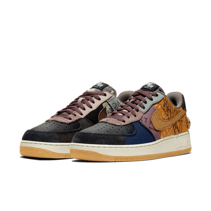 Nike Air Force 1 Low Travis Scott Cactus Jacks Angle 1