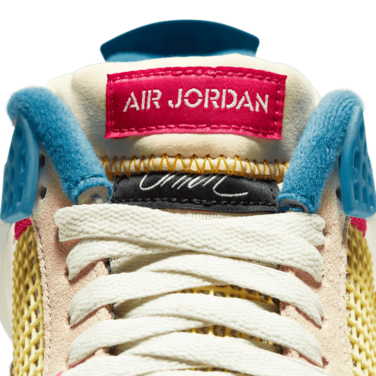 Jordan 4 Retro Union Guava Ice Angle 6