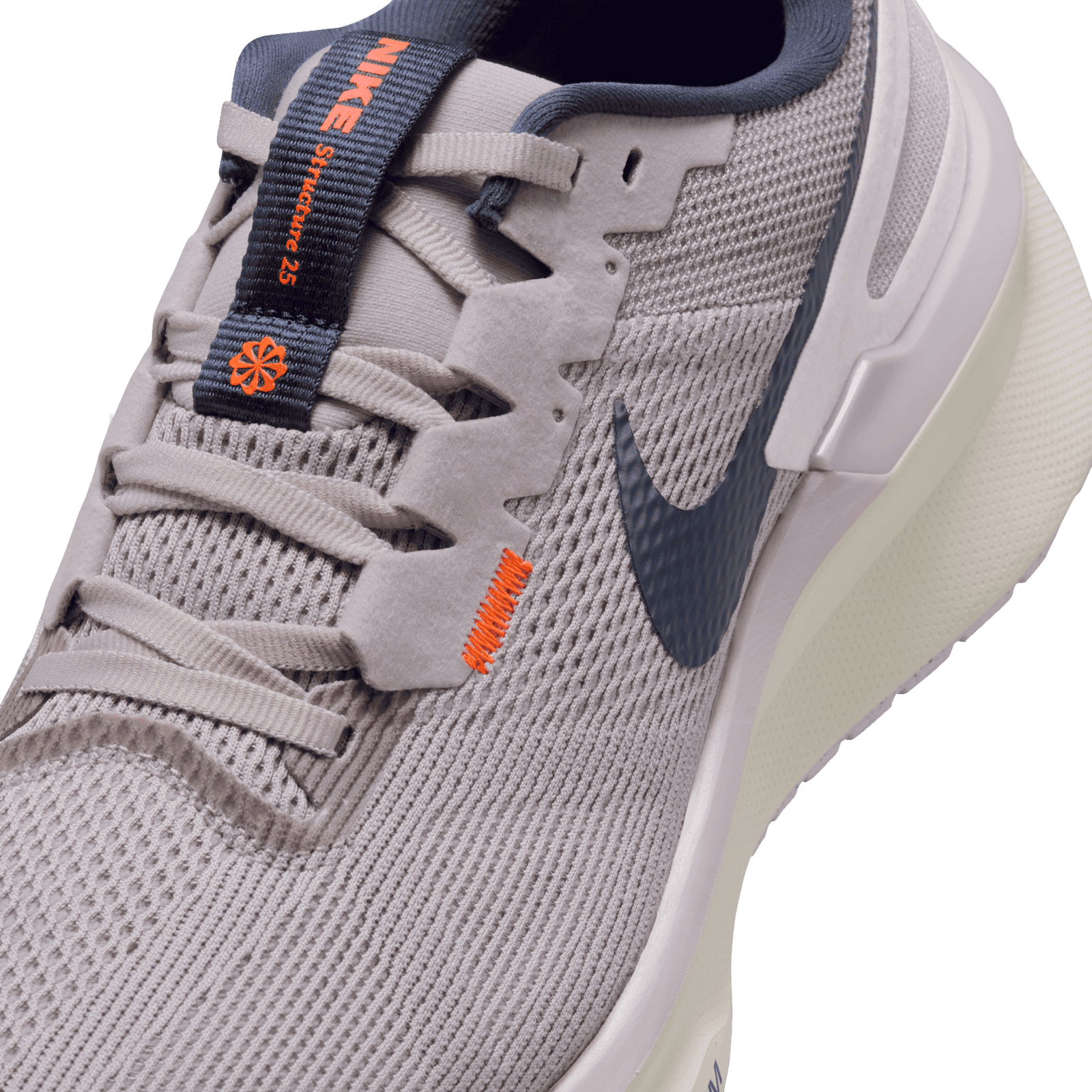 Nike Structure 25 Road Angle 5