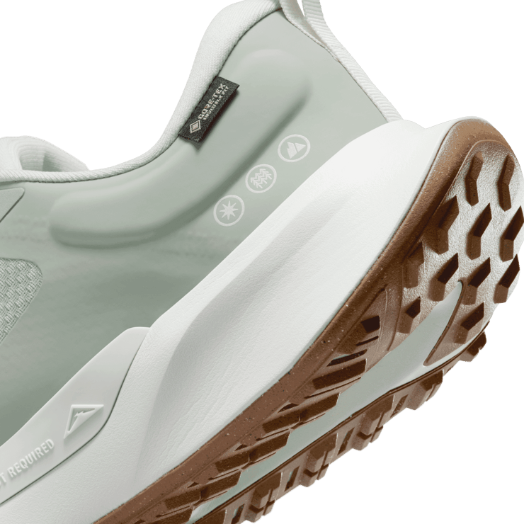 Nike Juniper Trail 2 GORE-TEX Waterproof Trail Angle 5