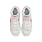 Nike Blazer Mid '77 (GS) Angle 1