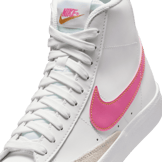 Nike Blazer Mid '77 (GS) Angle 4