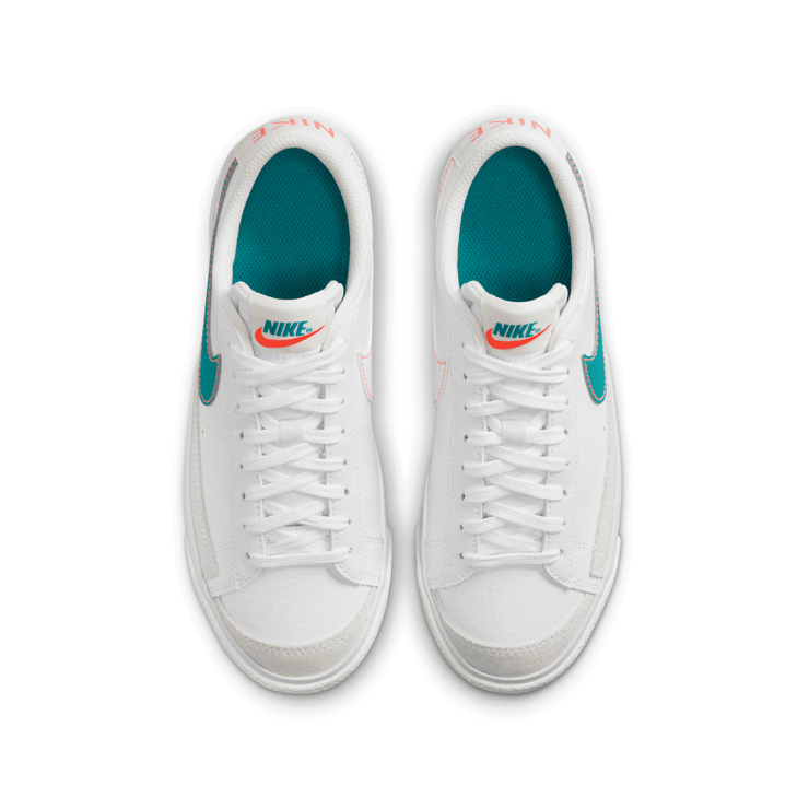 Nike Blazer Low '77 (GS) Angle 2